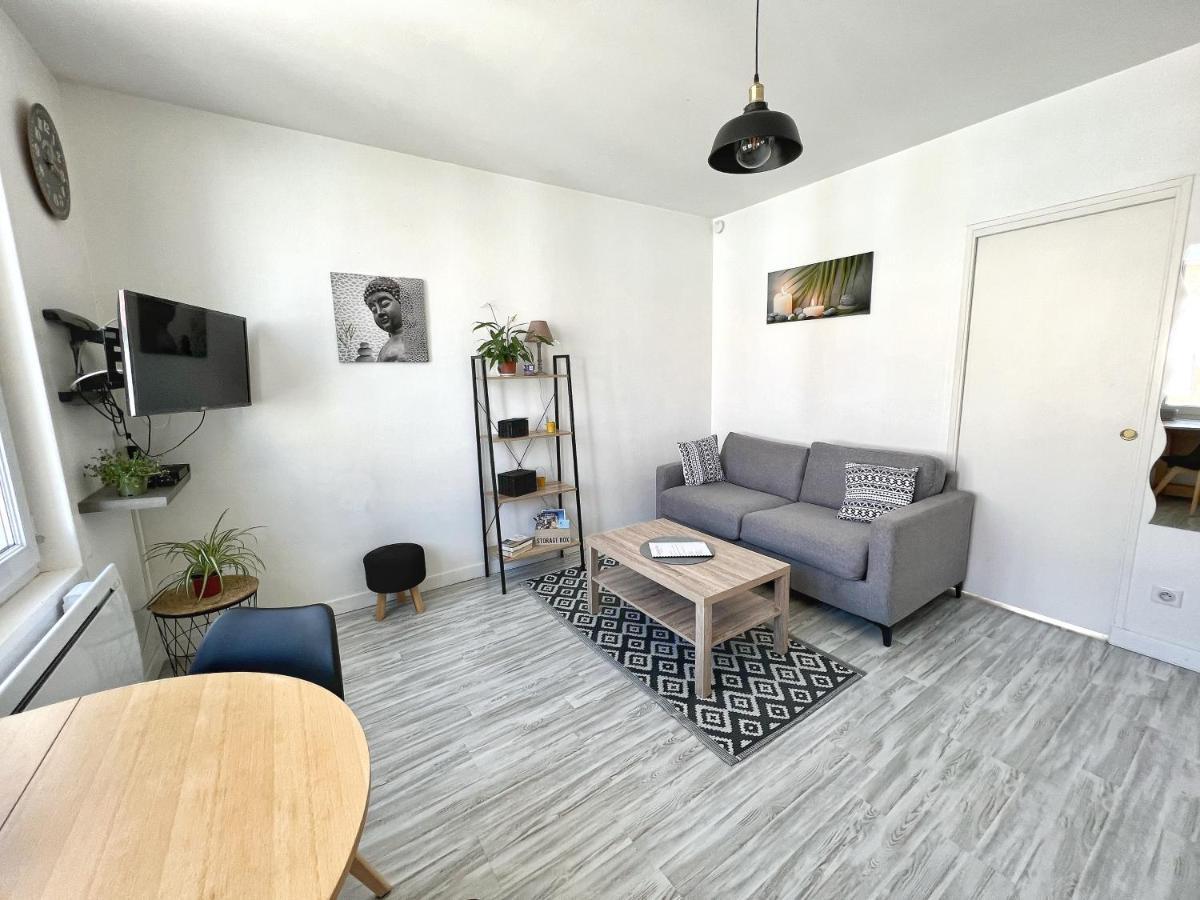 Les Pieds Dans L'Eau - Appartement Vue Mer Шатлайон-Плаж Экстерьер фото